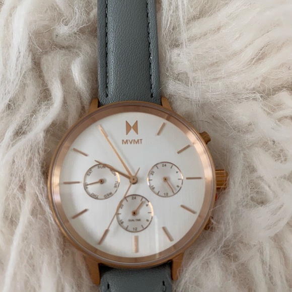 MVMT Women’s Watch! - Picture 3 of 6